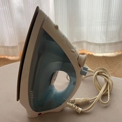 スチームアイロン&アイロン台の画像