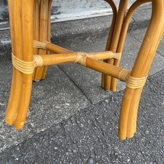 座面が回転する レトロ椅子　スピンチェアの画像