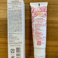 新品★たくさん在庫あります！ハンドクリーム