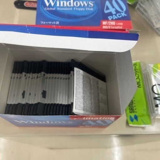 広島県のパソコン Windows floppy disk 40pack +24枚 MOプラケース12枚