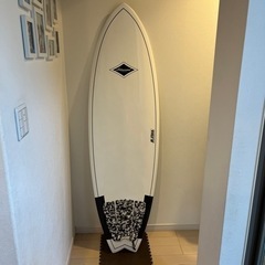 ✨美品✨
サーフボード ADVANCED 5\'10  5Fin クワッド フィン付き
