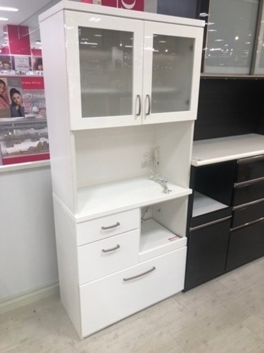 取りに来れる方限定！！ニトリの２枚扉レンジボードでございます！！