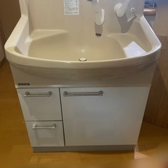 洗面台 下のみ鏡無し
