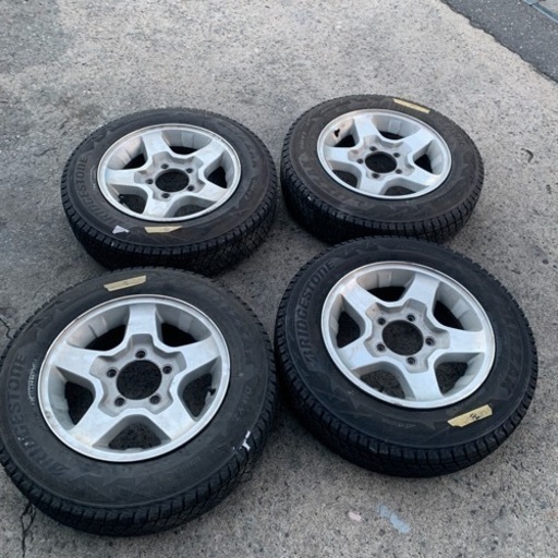 ジムニー  中古スタッドレスタイヤアルミ4本