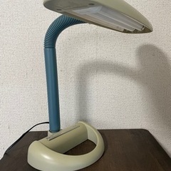SANYO KS-E2734(SB)卓上蛍光灯　動作確認済みの画像