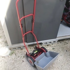 草刈機（お話中）の画像