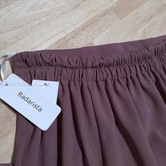 ・⭕(28)タグ付き新品未使用　LLサイズ　スカートの画像