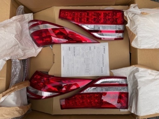 【美品】50エスティマ　純正テールレンズ一式　0001