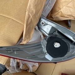 【美品】50エスティマ　純正テールレンズ一式　0001の画像