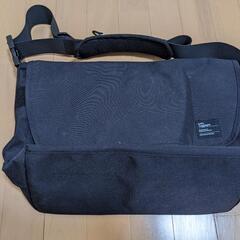 ショルダーバッグ