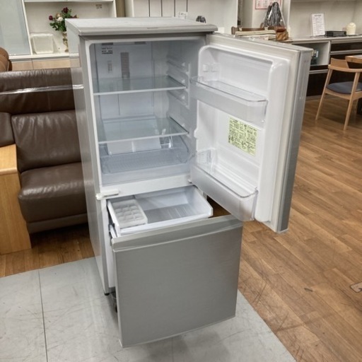 S715 ⭐ SHARP 2ドア冷蔵庫 137L SJ-D14C 17年製⭐動作確認済