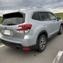 フォレスタープレミアムナビTVサイド＆バックモニタLEDアイサイトBSM車検7年10月走行1.9ｋｍの画像