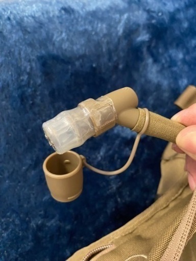 未使用！アクアミラ戦術リグ700加圧ハイドレーションパッ ク