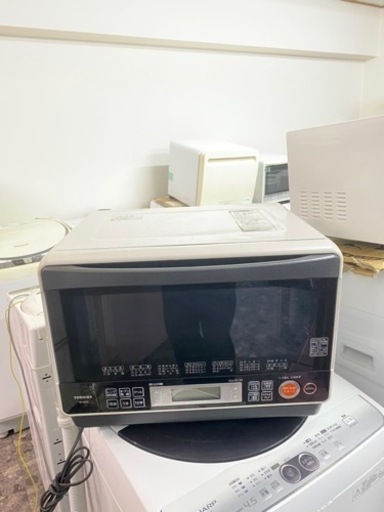 配送可能　保証付き　東芝 TOSHIBA ER-JD7A-W [スチームオーブンレンジ（26L） グレイッシュホワイト 石窯ドーム]