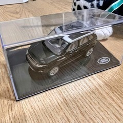 ランドローバー　新品10000円相当のミニカーとジャガーのぬいぐ...