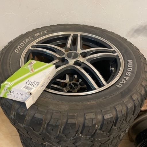 コンパクトカーなどに！15インチホイールマッドスタータイヤ付セット