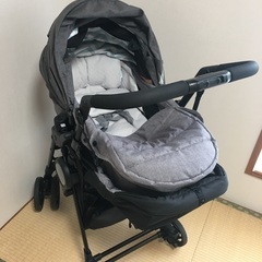 ベビーカー　エールべべ　フラコット