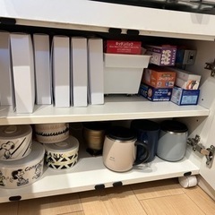 食器棚の画像