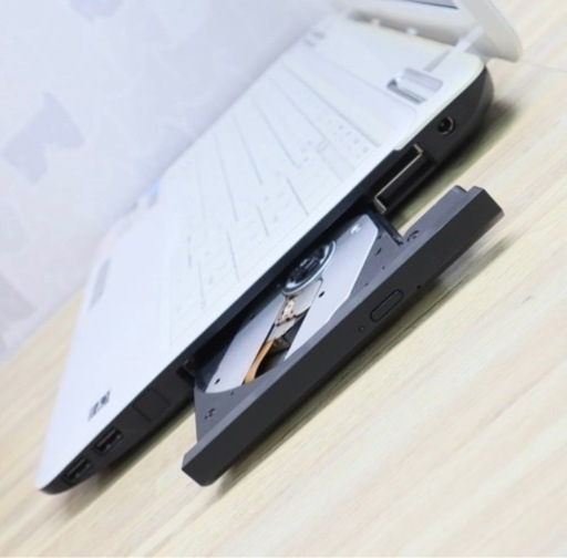 超美品 東芝  高性能Core i5+新品SSD 512GB＋新品メモ8GB