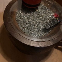 欅の臼　ガラス天板付