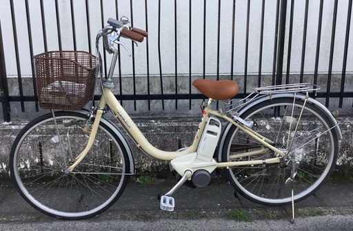 ＜整備済・美品＞ヤマハ・PAS・26インチ電動アシスト自転車・内装3段変速・クリーム色・サドルとグリップ新品でお掃除済みです♪