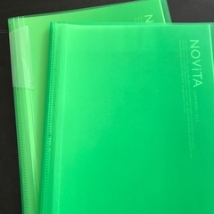 A4ファイル（NOViTA）2冊の画像