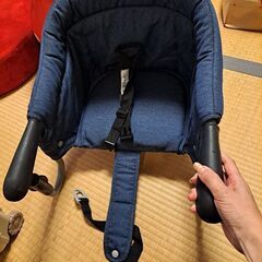 テーブルチェア　　ベビーテーブルチェア