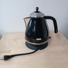 【年式不明】デロンギ1.7L 電気ケトル