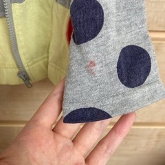 パーカー　100センチ　子ども服の画像