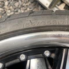 車輪の画像