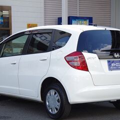 【広々とした車内空間に小回りが効く車！！】　エンジンパワーにも評...