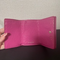 バレンシアガ　BALENCIAGA 中古財布レディース　レザーの画像
