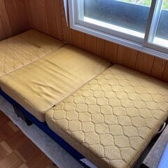 【直接引渡し可能な方限定】折り畳み式マットレス（羅臼町役場環境生...