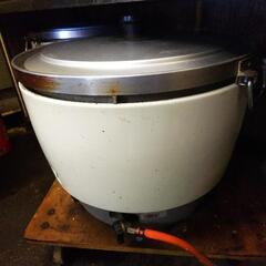 【引取限定】①業務用 パロマ LPガス用 炊飯器 