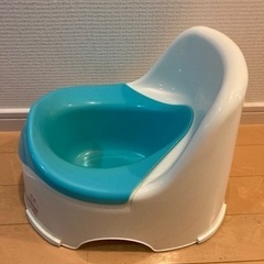 《お譲りします》おまる(＋トイトレパッド、子供用便座)
