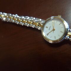 SEIKO舎製・女性用腕時計、未使用品・ゴールド・コン色！美品！クオーツ稼働。の画像
