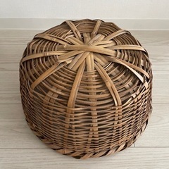 カゴ　バスケットの画像