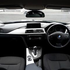  ◆自社ローン◆  BMW(3シリーズ) 320d Sedan🎵◆独自審査の提携ローン120回OK◆の画像