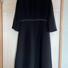 葬式服の画像