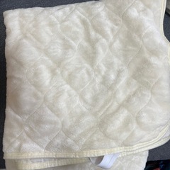 ニトリ　敷パッド　シングル