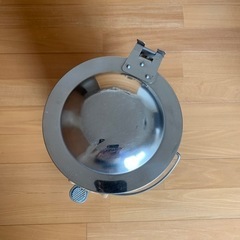 ビンテージ風ペダル式ダストボックスの画像