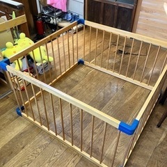 ベビーサークル