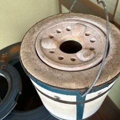 練炭と火鉢の画像