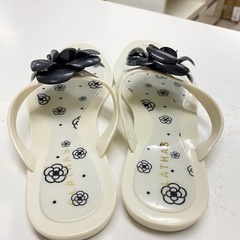 2310-111 CLATHS サンダル　37(23センチ相当) 汚れあり　現状渡しの画像
