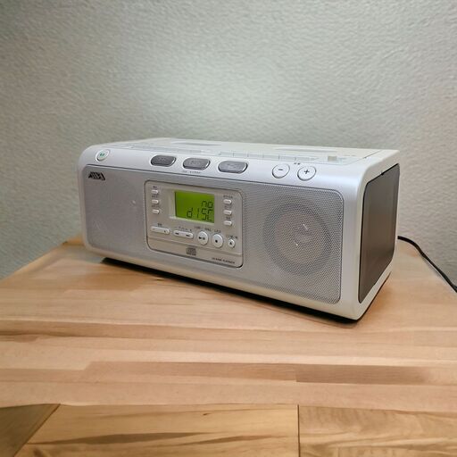 23Y330 ジ3 AIWA アイワ CDラジオカセットレコーダー CSD-W330 コンパクト 中古