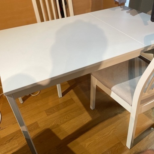 IKEA ダイニングテーブル　\u0026 椅子二脚