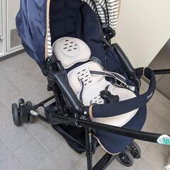コンビベビーカーの画像