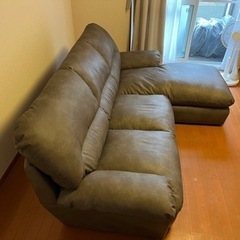 ニトリ3人掛けソファーの画像