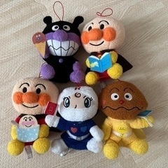 アンパンマン　ぬいぐるみ