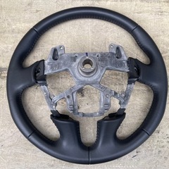52エルグランド　純正革巻きステアリング　0007の画像